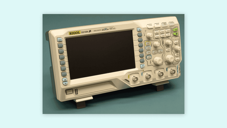 50MHz、4chオシロスコープ
